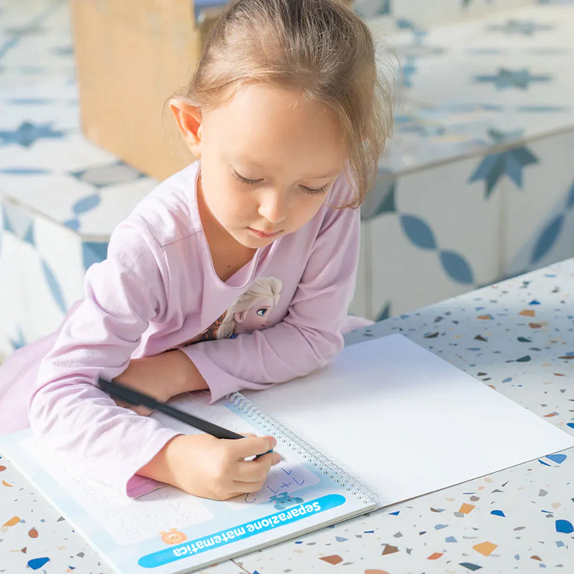 Kit per esercizi di scrittura a mano di KiddoSpace